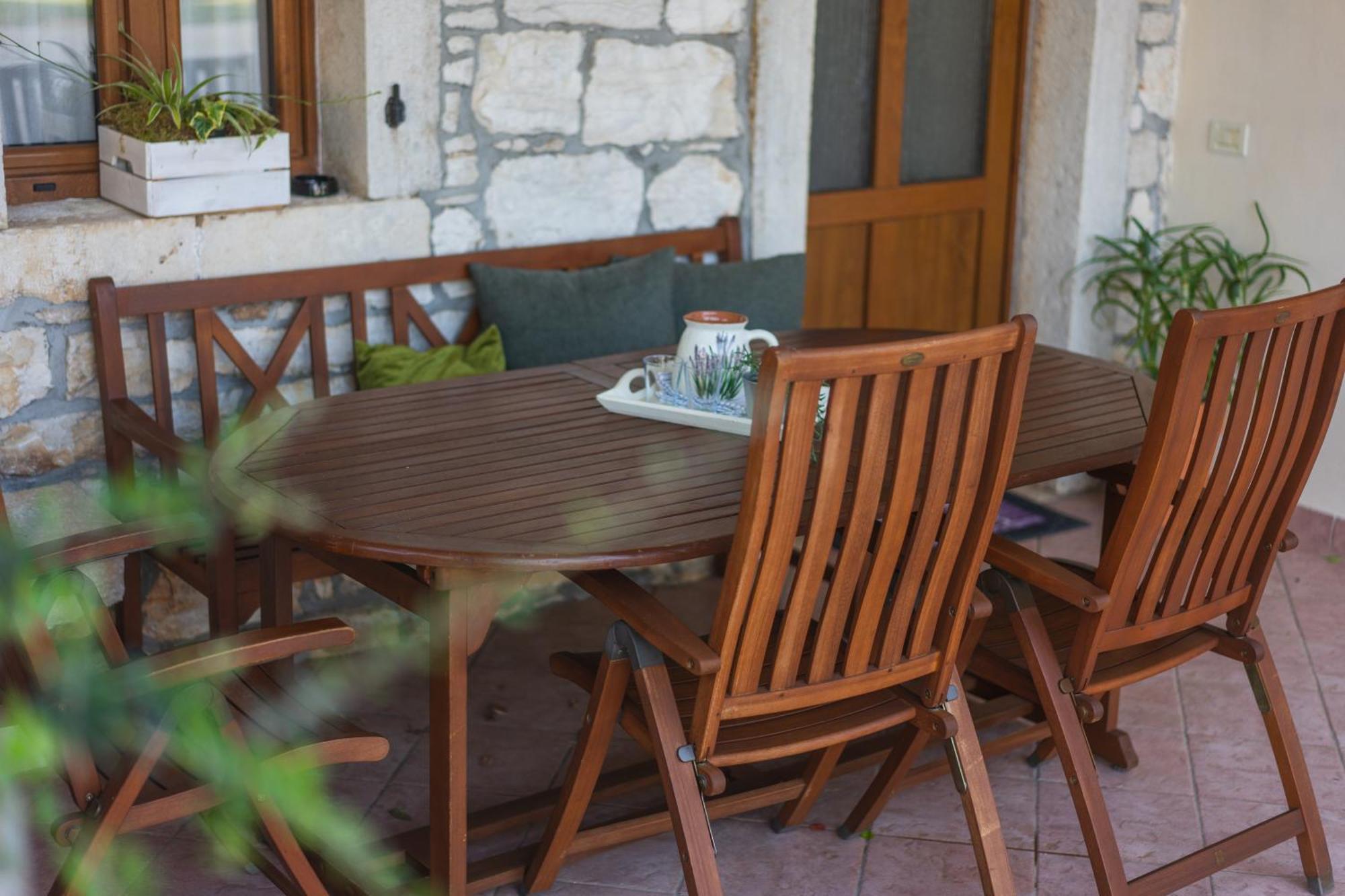 Lavanda Apartments & Room Sveti Lovrec Pazenaticki Phòng bức ảnh