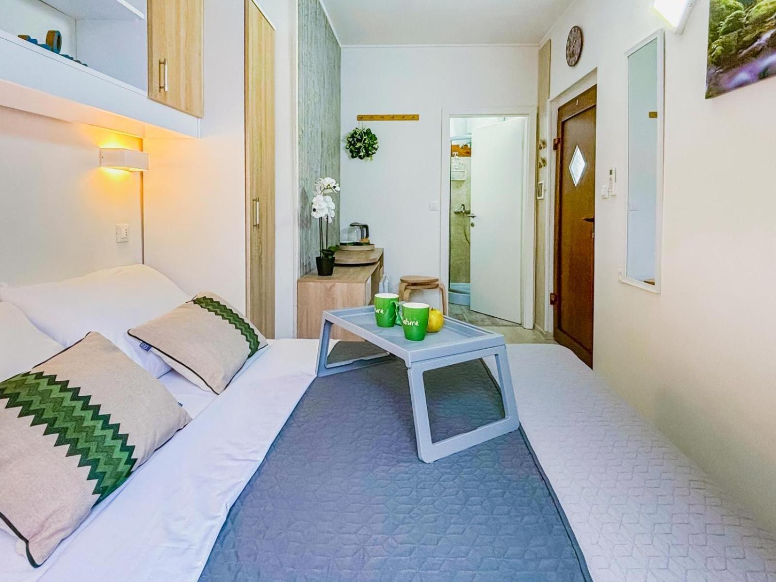 Lavanda Apartments & Room Sveti Lovrec Pazenaticki Ngoại thất bức ảnh